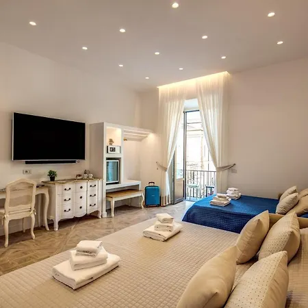 Square Oda ve Kahvaltı