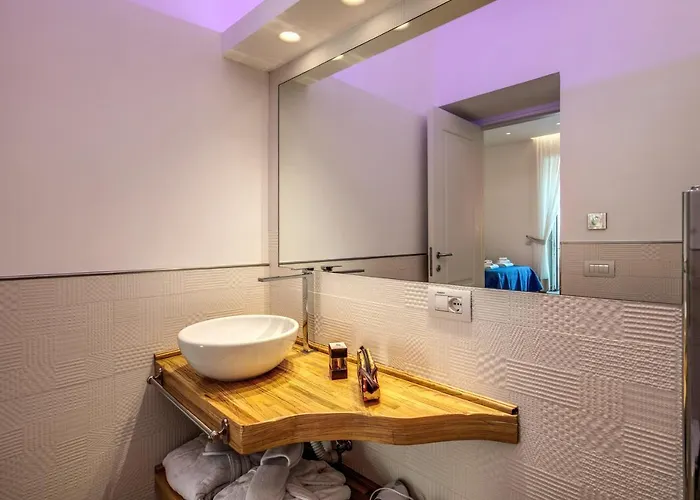 Alojamento de Acomodação e Pequeno-almoço Square